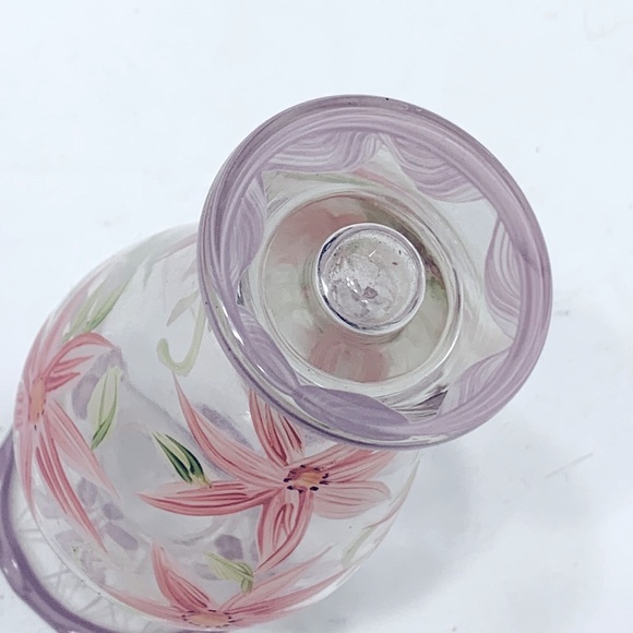 Hand painted floral vase - Picture 9 of 12